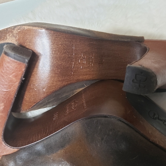 Donald Pliner Vishad Distressed Weathered Leather Strappy Heels-Size 10 - Picture 8 of 8